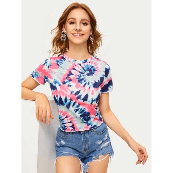 Lettuce Edge Tye Dye Top 💜 - Picture 3 of 6